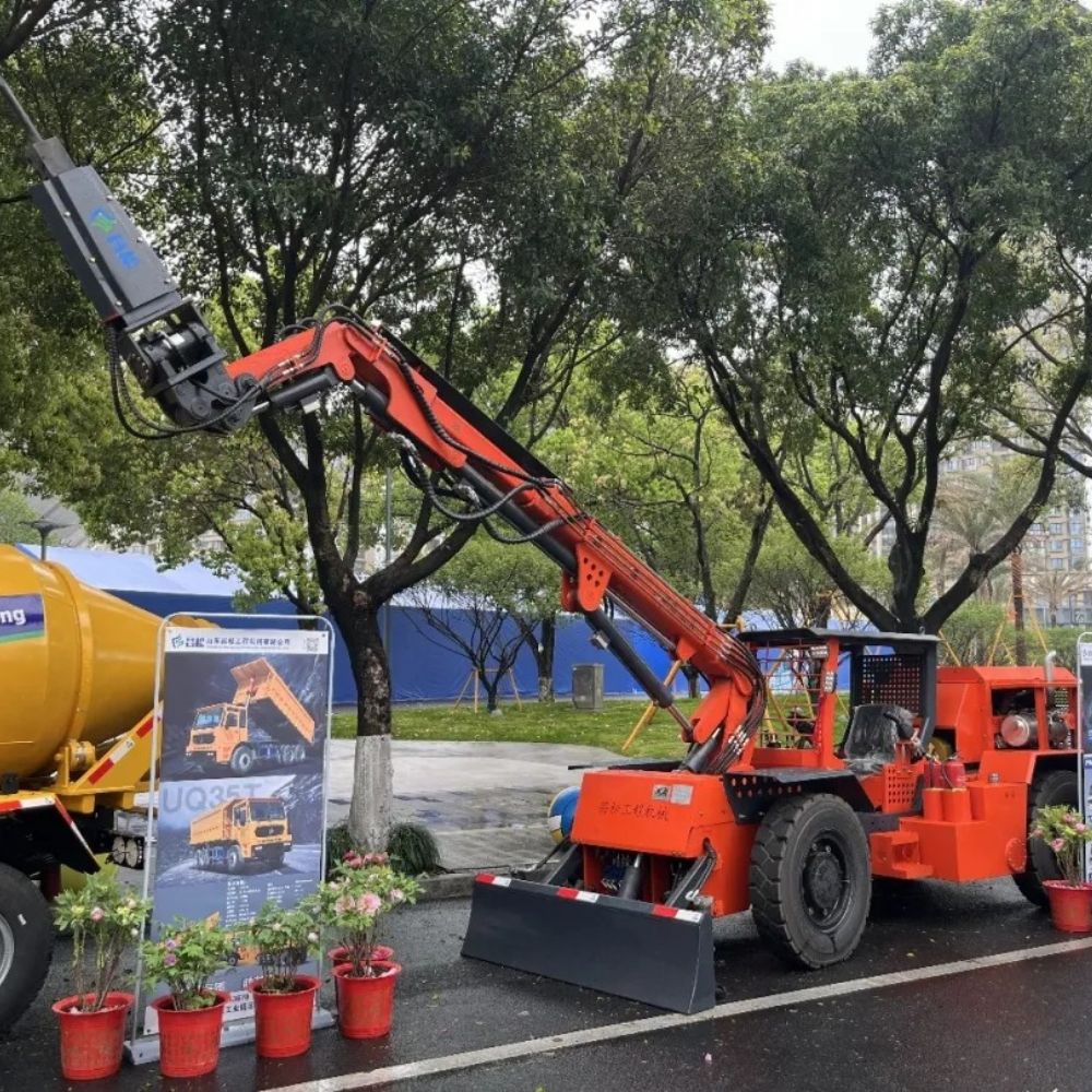 山東昌松工程機(jī)械有限公司攜硬核產(chǎn)品亮相2026中國(guó)蒼南礦山機(jī)械設(shè)備展